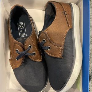 Boys oxfords size 11t